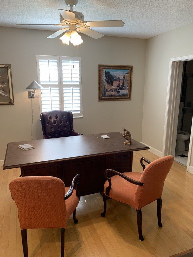 Professional Office Space For Lease in Orange Park: 401 Rusmor St, Orange Park, FL 32073